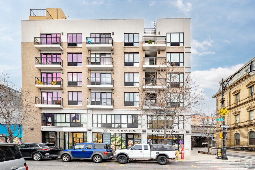 More Photos Of 400 Bedford Ave, Brooklyn Multifamily For Sale