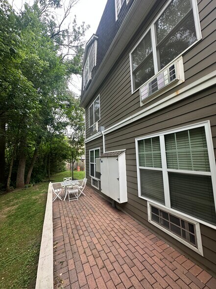 More Photos Of 4 Centennial Ave, Cranford Apartments For Sale