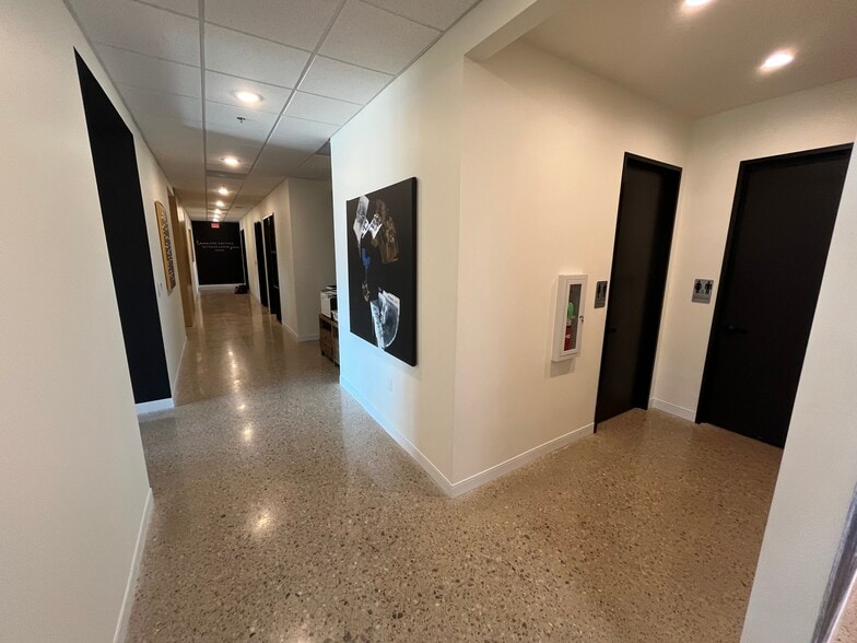 More Photos Of 4317 Marsh Ridge, Carrollton Showroom For Sale