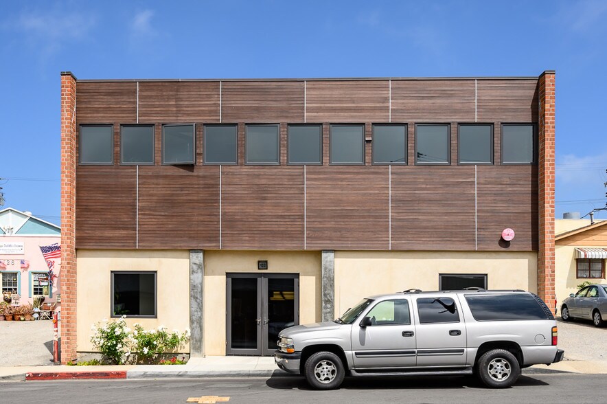 More Photos Of 122 Sheldon St, El Segundo Loft Creative Space For Sale