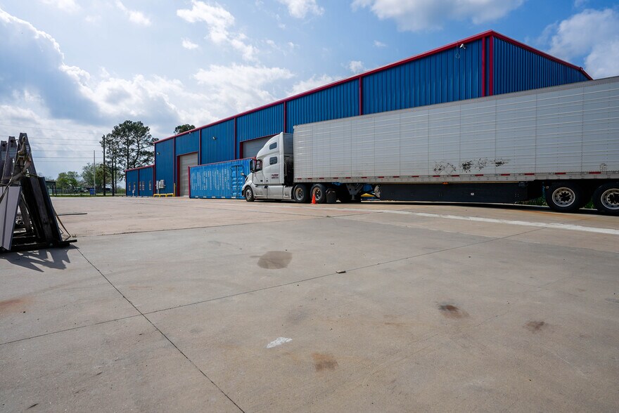 More Photos Of 2465 FM 359 Rd S, Brookshire Warehouse For Sale