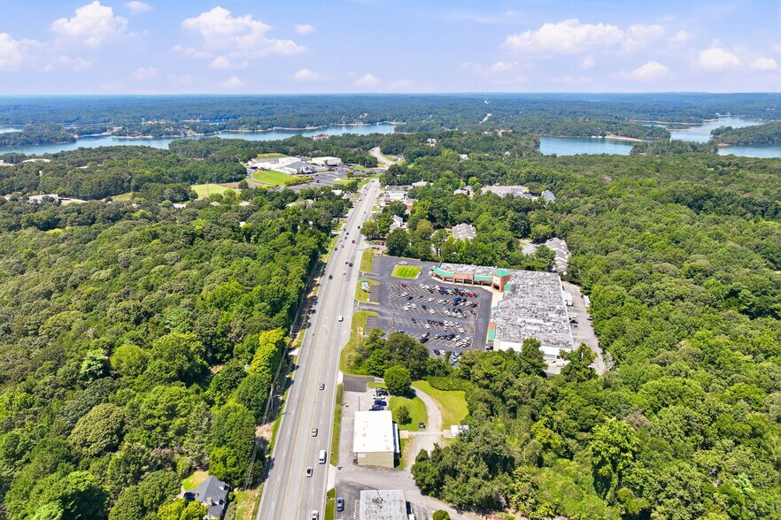 More Photos Of 1854 Thompson Bridge Rd, Gainesville Freestanding For Sale