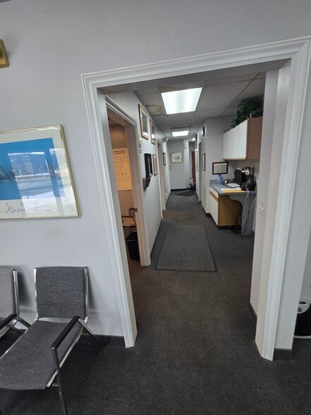 More Photos Of 23507 John R Rd, Hazel Park Medical For Sale