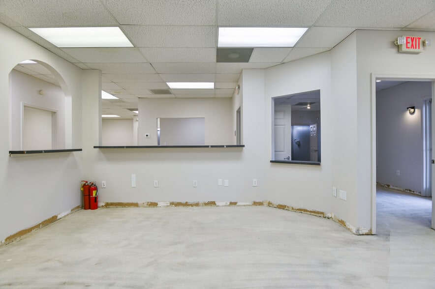 More Photos Of 4124 Us-278 Hwy, Covington Office For Sale