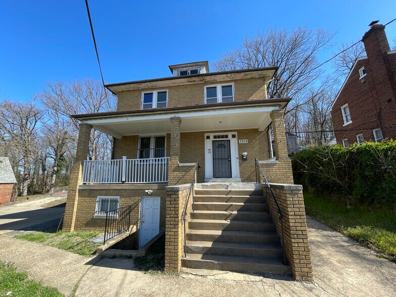 More Photos Of 3938 Benning Rd NE, Washington Office Residential For Sale