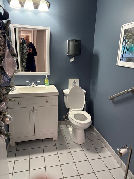 More Photos Of 218-224 Jack Martin Blvd, Brick Medical For Sale