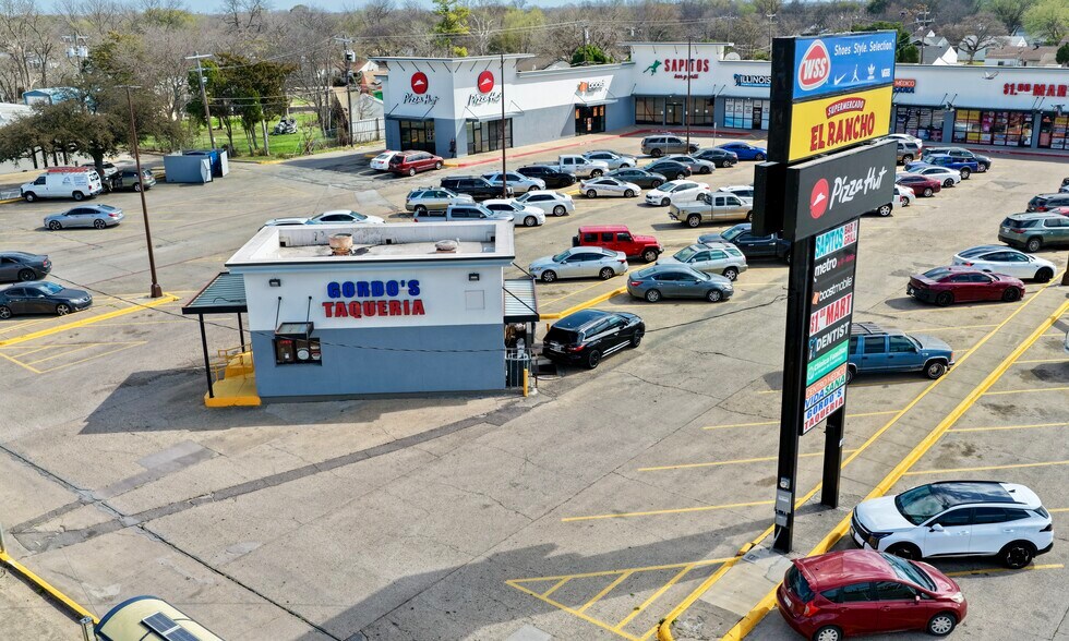 More Photos Of 2248-2314 W Illinois Ave, Dallas General Retail For Lease