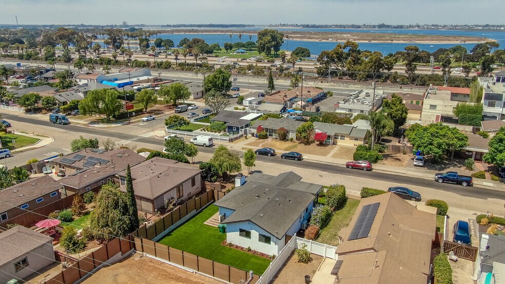 More Photos Of 2419 Chicago St, San Diego Apartments For Sale