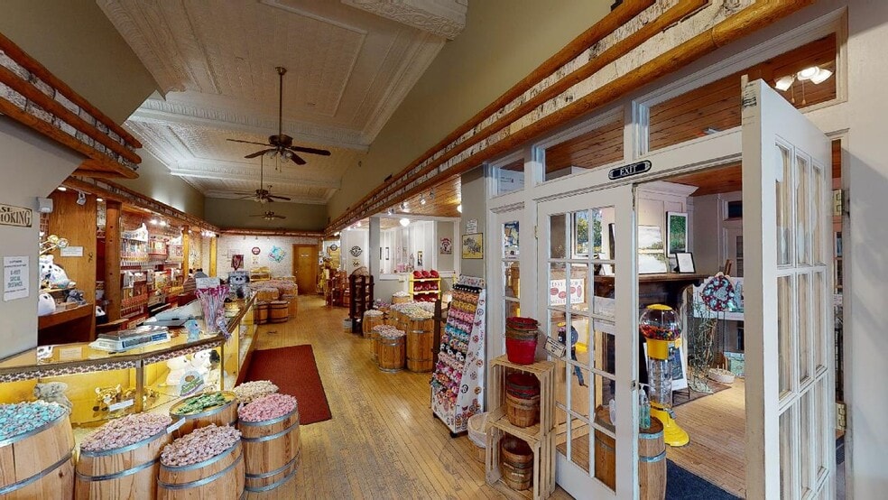 More Photos Of 211 Bridge St, Charlevoix Office For Sale