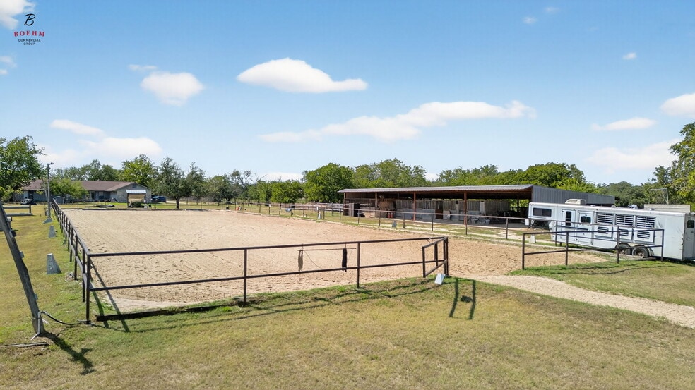 More Photos Of 29470 Old Fredericksburg Rd, Boerne Land For Sale