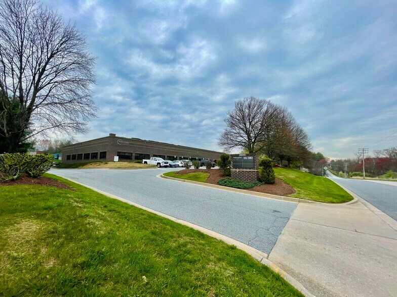 More Photos Of 3600 Crondall Ln, Owings Mills Light Manufacturing For Lease