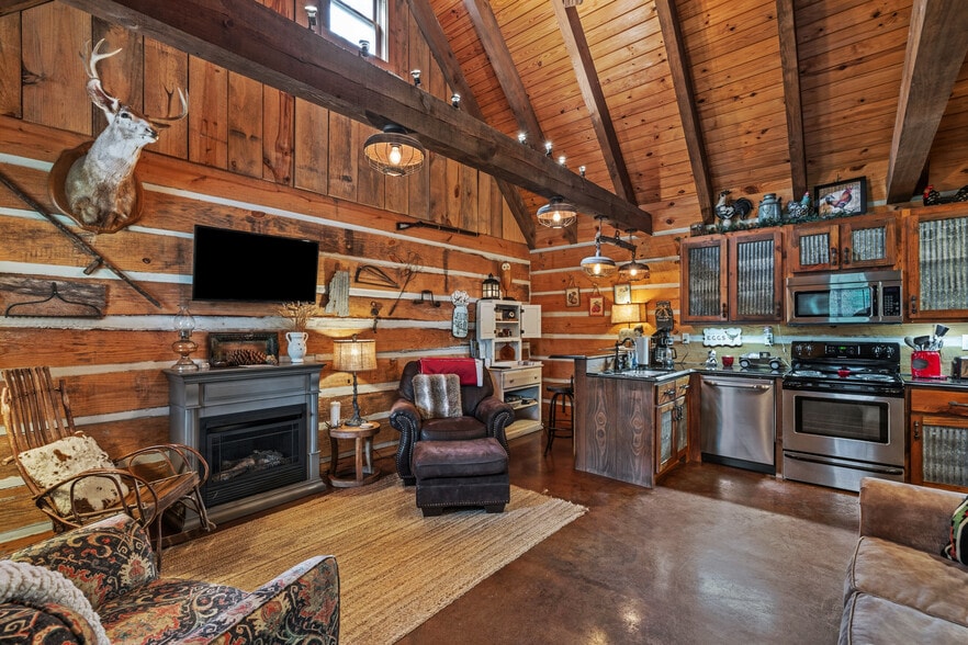 More Photos Of 75 County Road 171, Corinth Lodge Meeting Hall For Sale