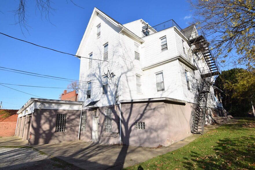 More Photos Of 3634 Bosworth Rd, Cleveland Apartments For Sale
