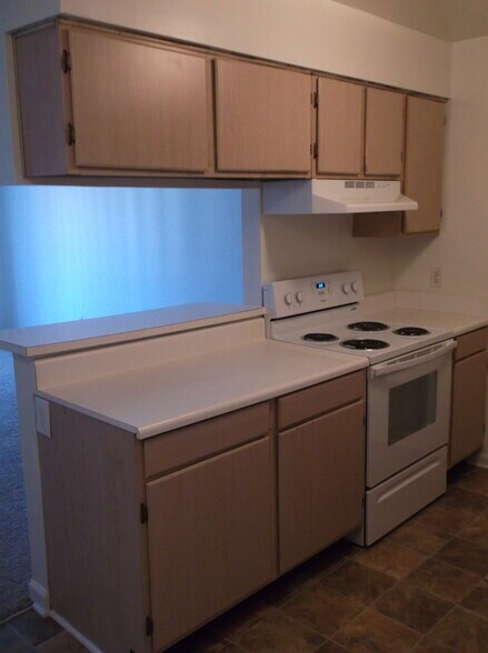 More Photos Of 1300 Pamlico St, Charlotte Apartments For Sale