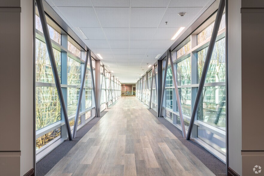 More Photos Of 201 NE Park Plaza Dr, Vancouver Unknown For Sale