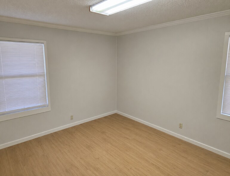 More Photos Of 3117 El Camino Ave, Sacramento Loft Creative Space For Lease