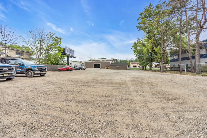 More Photos Of 1029 US Highway 9, Howell Office For Sale