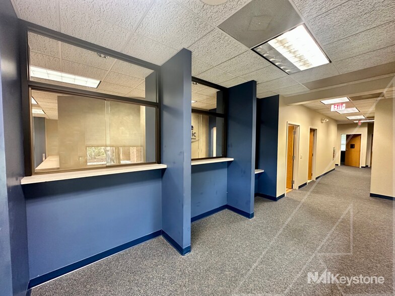 More Photos Of 2201 Ridgewood Rd, Wyomissing Medical For Sale