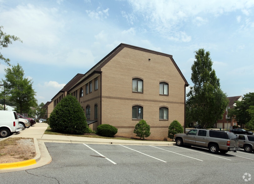 More Photos Of 7245-7251 Hanover Pky, Greenbelt Office For Sale