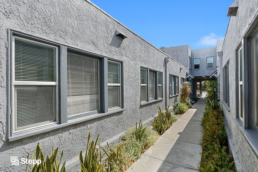 More Photos Of 1059 Gladys Ave, Long Beach Apartments For Sale