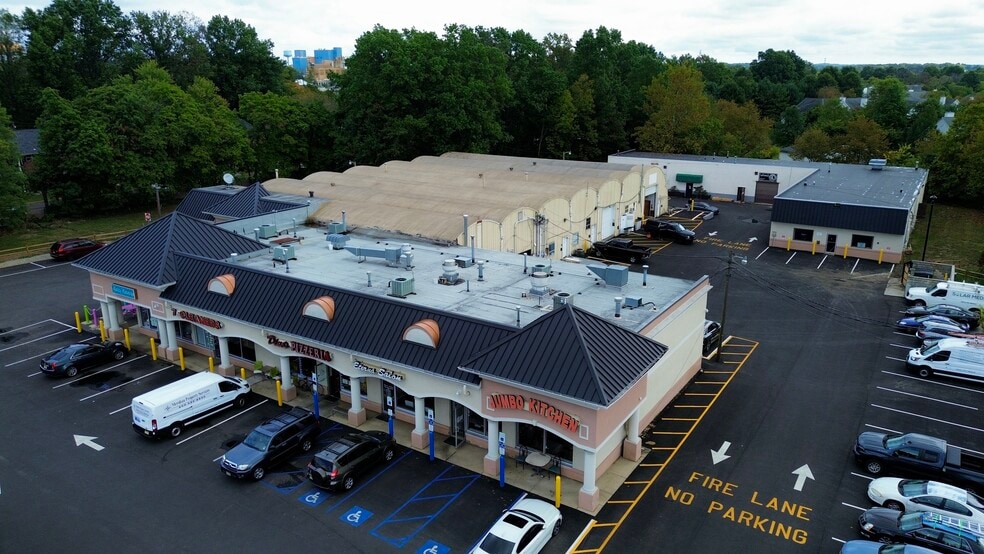 Primary Photo Of 179a South St, Freehold Unknown For Lease