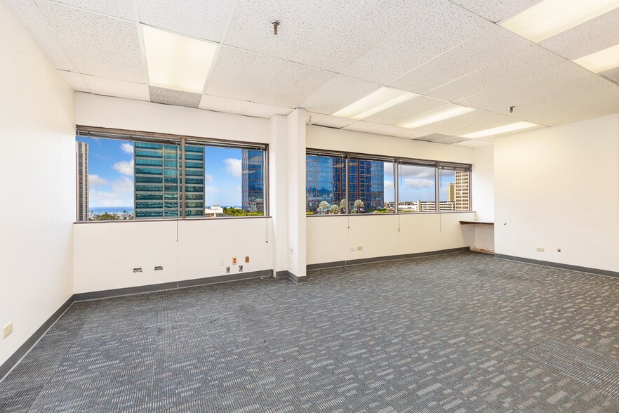 More Photos Of 1580 Makaloa St, Honolulu Office For Lease