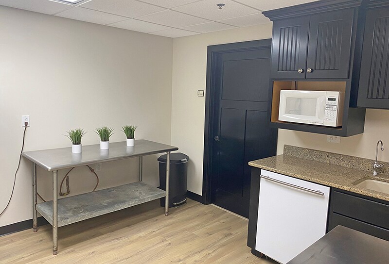 More Photos Of 1700 Niagara Ln, Plymouth Office Residential For Lease