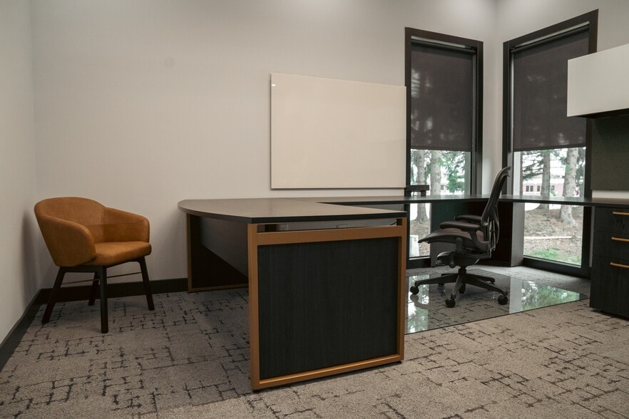 More Photos Of 60 Office Park Way, Pittsford Office Residential For Lease