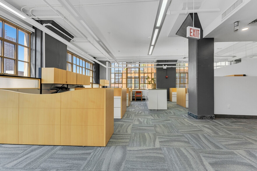 More Photos Of 145 Hudson St, New York Office Residential For Sale