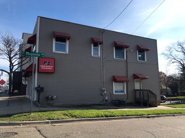 More Photos Of 2200 E Michigan Ave, Lansing Coworking Space