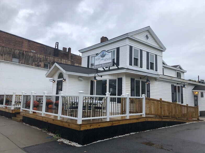 Primary Photo Of 132 Broadway, Fort Edward Restaurant For Sale