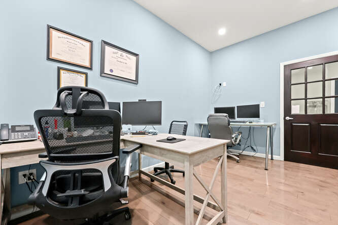 More Photos Of 281-283 S Broadway, Yonkers Storefront Retail Residential For Sale