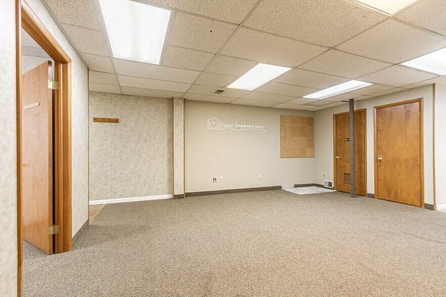 More Photos Of 9 W Main St, Honeoye Falls Storefront Retail Residential For Sale