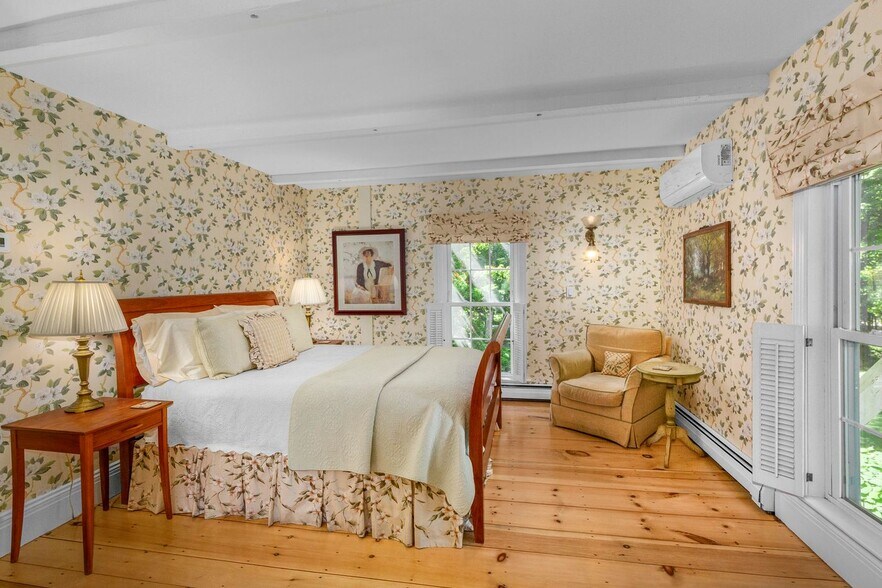 More Photos Of 22 High St, Camden Hospitality For Sale