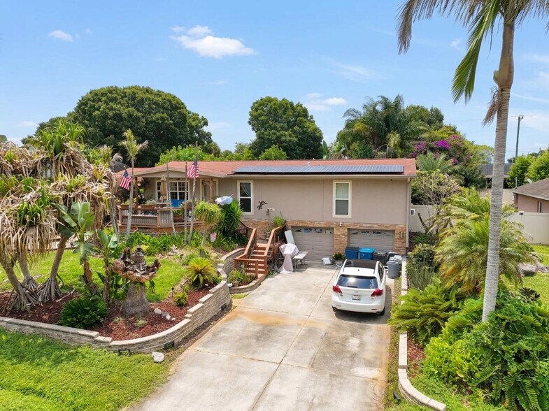 More Photos Of 1490 Emerson Dr Ne, Palm Bay Office Residential For Sale
