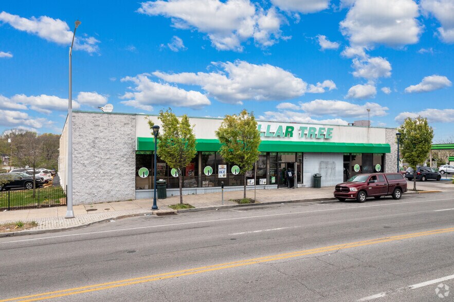More Photos Of 6701-6709 Market St, Upper Darby Freestanding For Lease