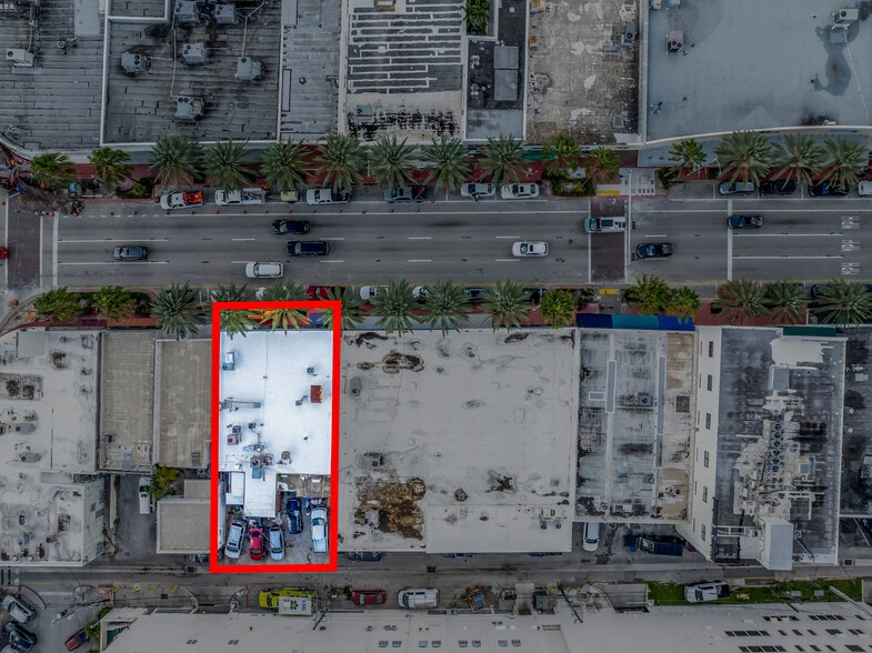More Photos Of 9517-9523 Harding Ave, Surfside Storefront For Sale