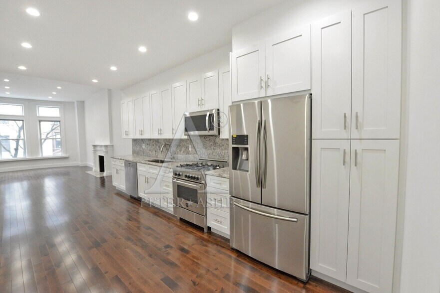 More Photos Of 53 E 64th St, New York Apartments For Sale