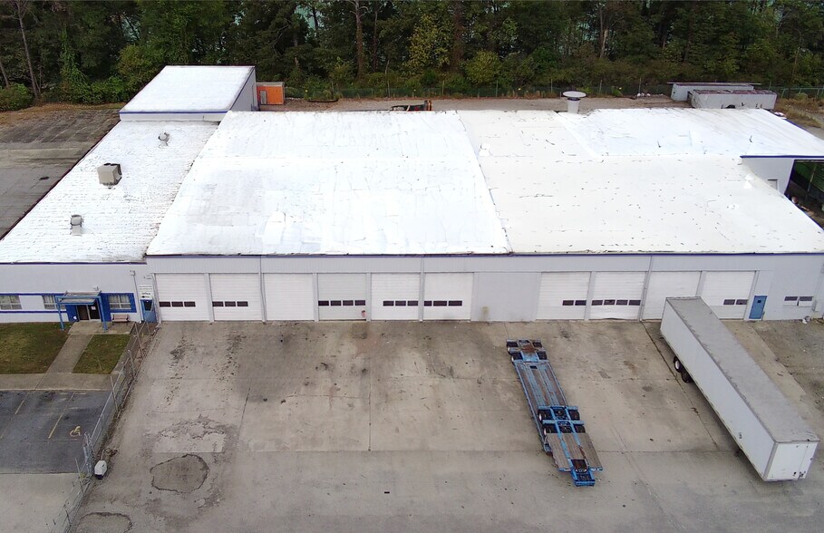 More Photos Of 3368 Moreland Ave, Conley Distribution For Lease