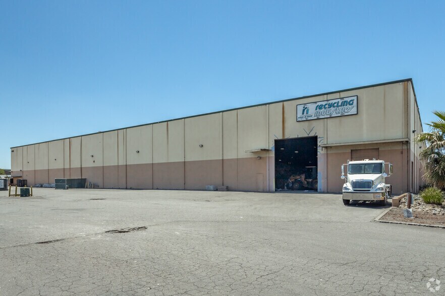 More Photos Of 4741 Watt Ave, North Highlands Manufacturing For Sale