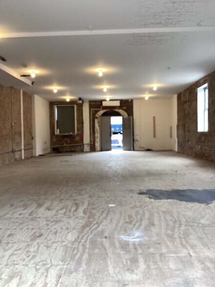 More Photos Of 27 Coffey St, Brooklyn Schools For Lease