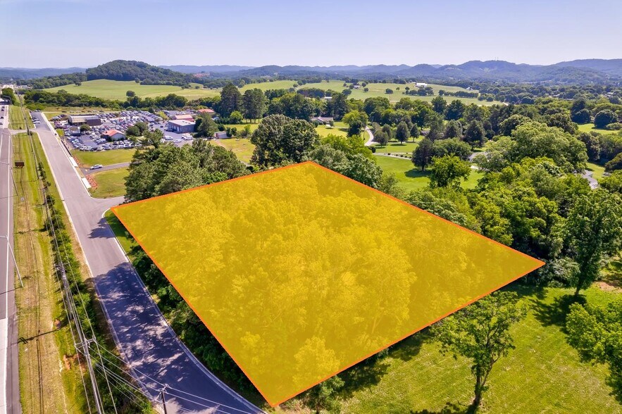 More Photos Of 945 Crescent, Louisville Land For Sale