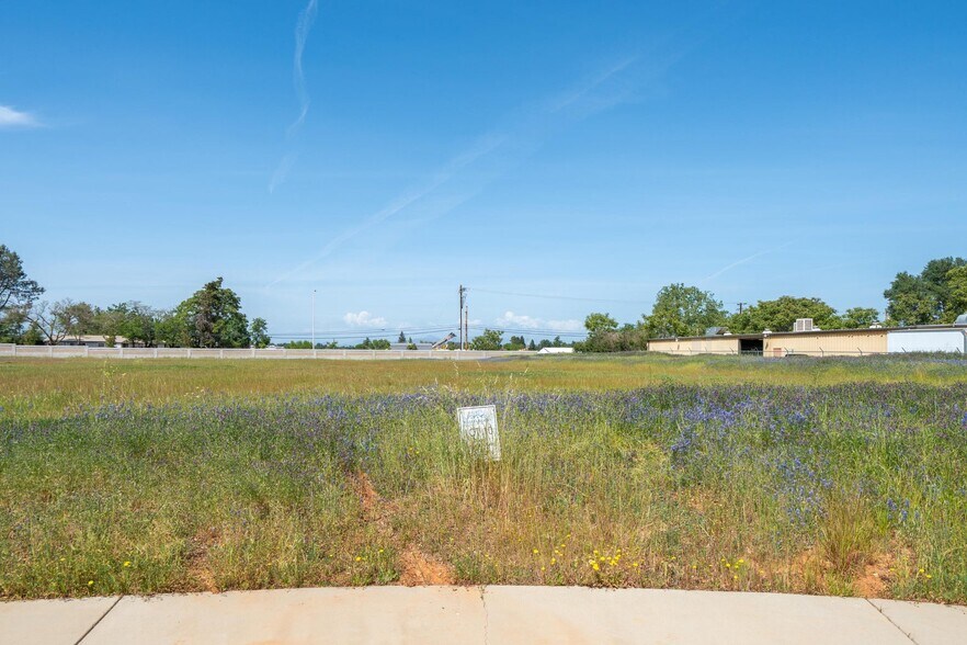 More Photos Of Airport Rd @ Rancho Rd, Redding Land For Sale