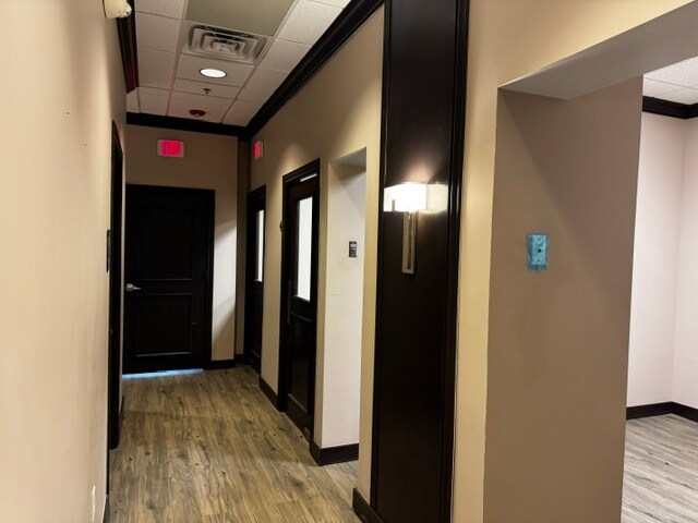 More Photos Of 508 W I 240 Service Rd, Oklahoma City Storefront For Lease