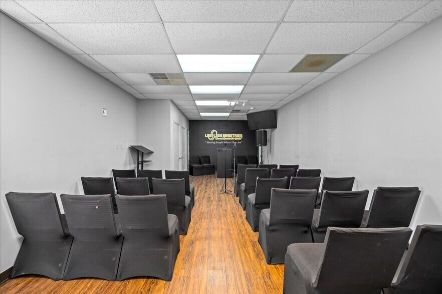 More Photos Of 1125-1131 New Rd, Absecon Medical For Lease
