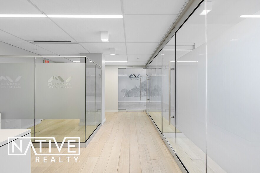 More Photos Of 2455 E Sunrise Blvd, Fort Lauderdale Loft Creative Space For Lease