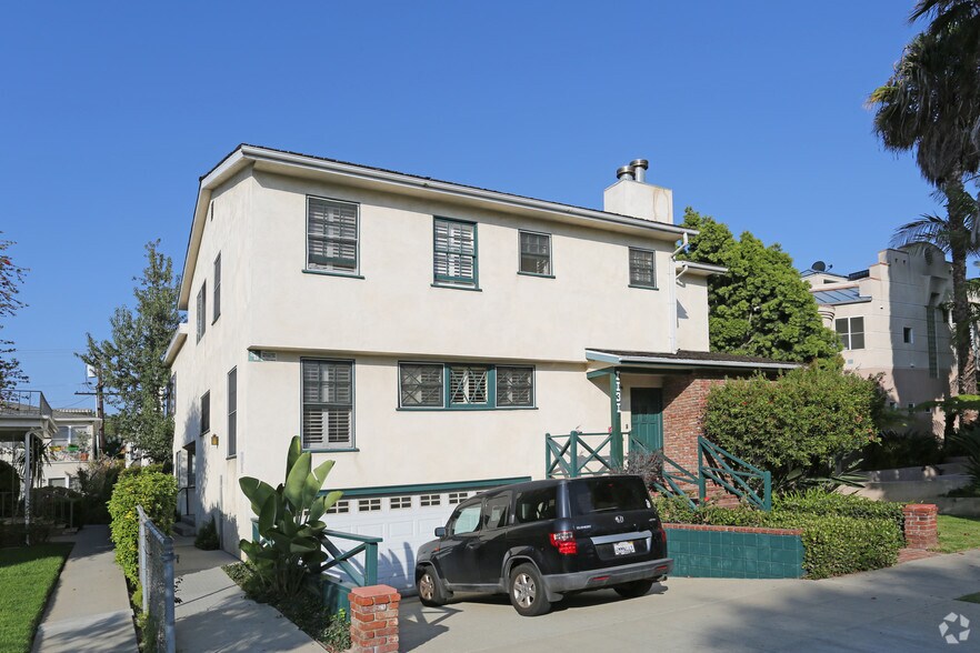 Primary Photo Of 1131 17th St, Santa Monica Apartments For Sale