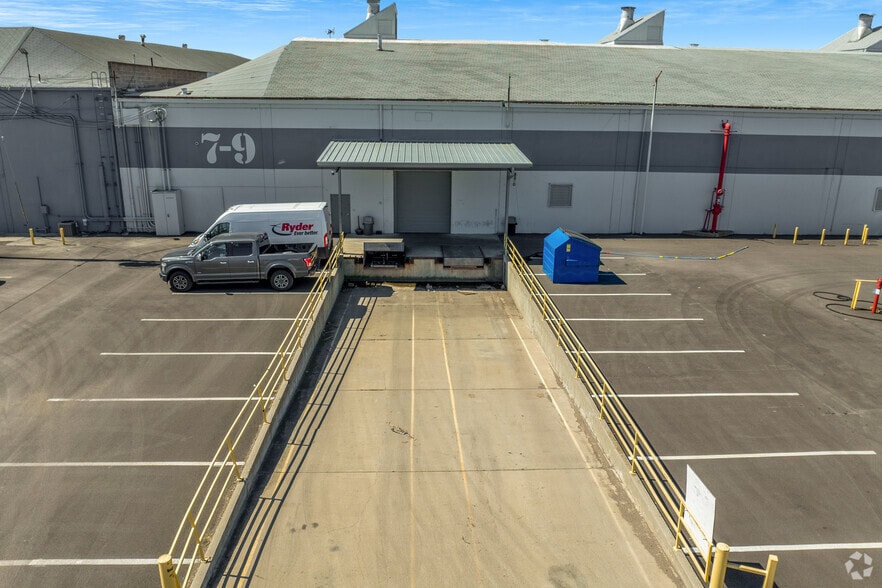 More Photos Of 1515-1521 S Fresno Ave, Stockton Warehouse For Lease