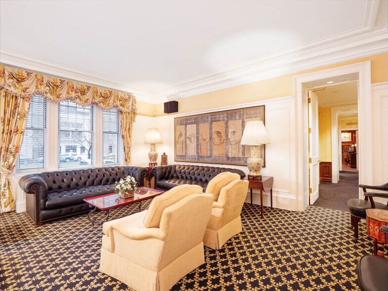 More Photos Of 875-877 Park Ave, New York Apartments For Sale