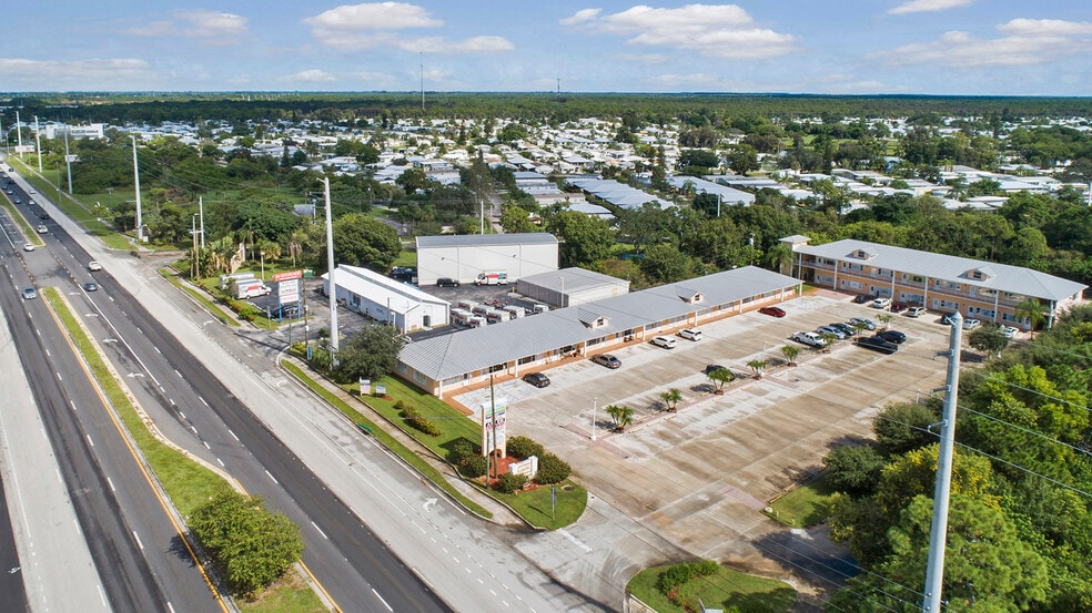More Photos Of 8402-8454 S Us-1 Hwy, Port Saint Lucie Storefront Retail Office For Lease